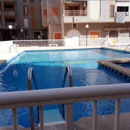 Apartment 2 Bed Penthouse Close To The *
