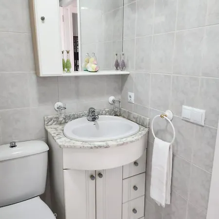 2 Bed Penthouse Close To The Torrevieja