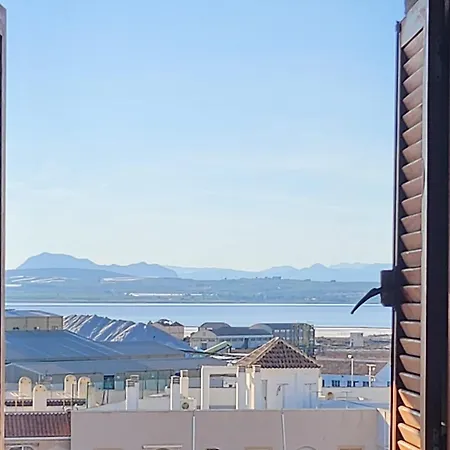 Apartament 2 Bed View Penthouse Close To The *