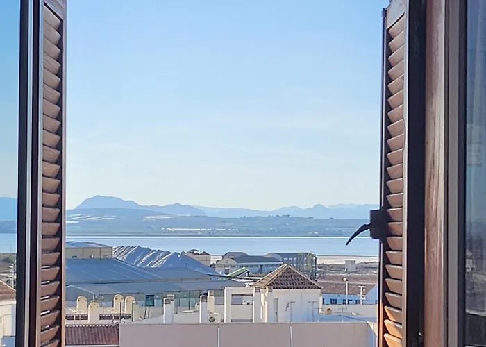 Apartament 2 Bed View Penthouse Close To The *